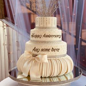 Romantic Anniversary Cake with Name Design